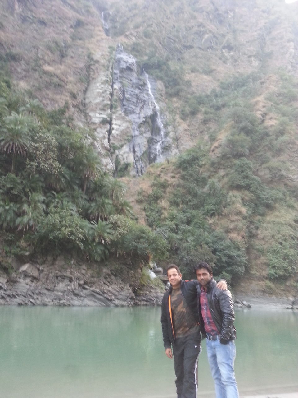Photo of Tirthan Valley and Jalori Pass trek 7/26 by Karan Jaiswal