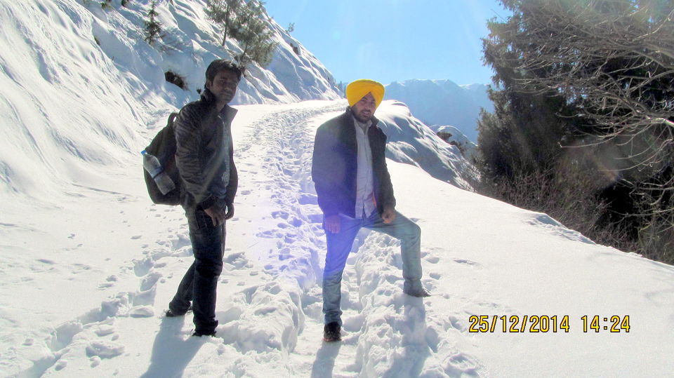 Photo of Tirthan Valley and Jalori Pass trek 13/26 by Karan Jaiswal