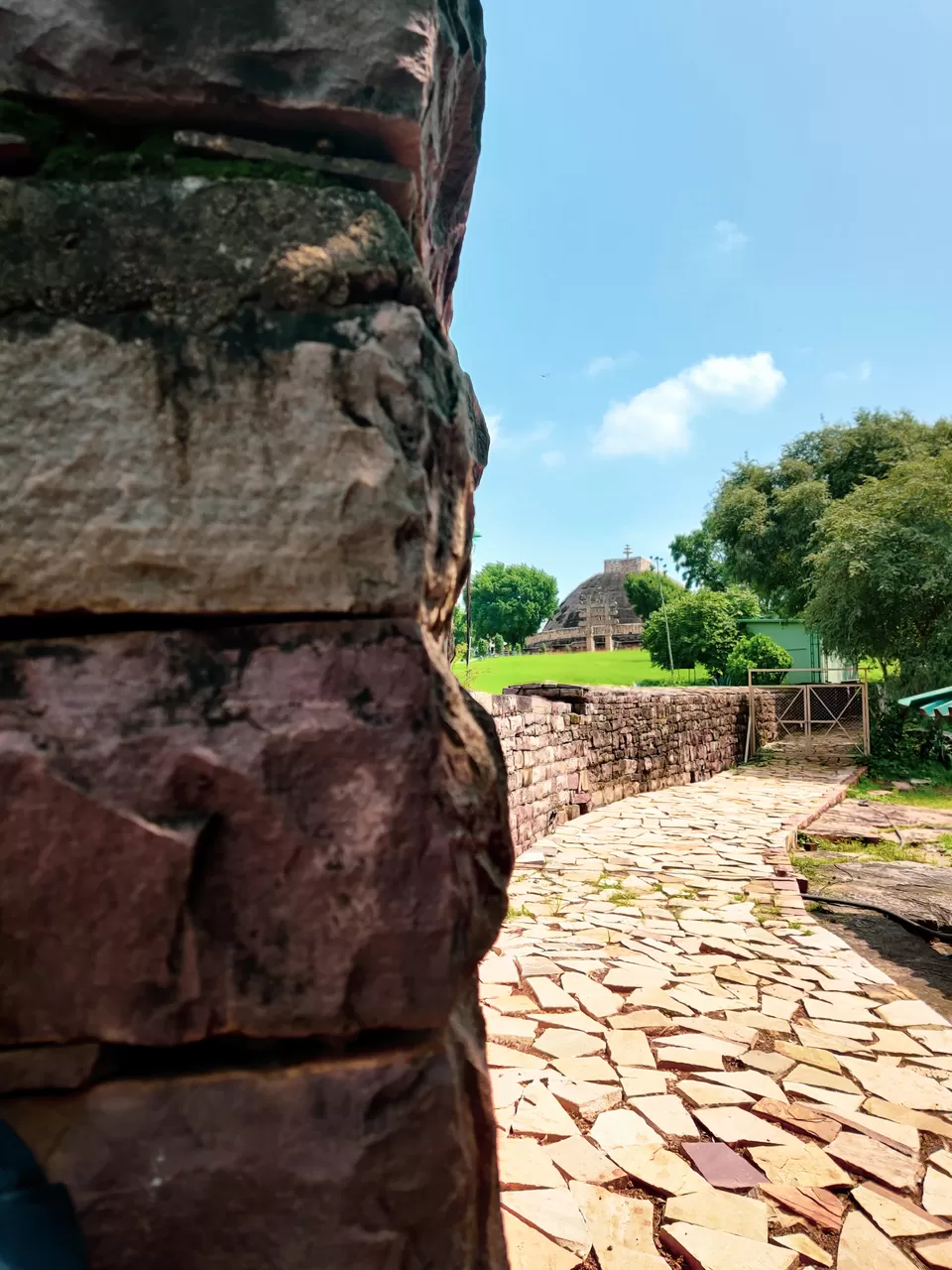 Photo of Sanchi Stupa, Sanchi Museum and Udaygiri Caves, Sanchi, Madhya Pradesh, India by Girl At The Window Seat
