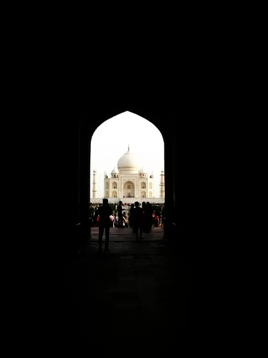 Photo of Taj Mahal, Dharmapuri, Tajganj, Agra, Uttar Pradesh, India by Vishrut Panday
