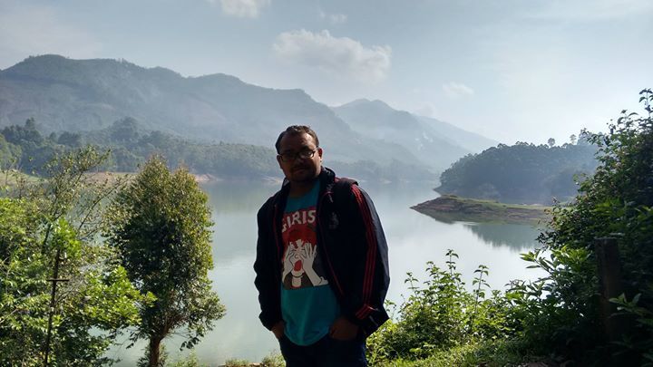 Photo of Biking in heaven – Munnar, Kerala by Trishul Goel