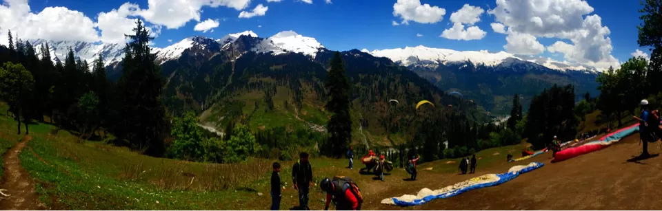Photo of Manali, Himachal Pradesh, India by Heet Rathod