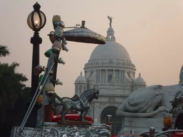 Photo of Kolkata, West Bengal, India by Aminah