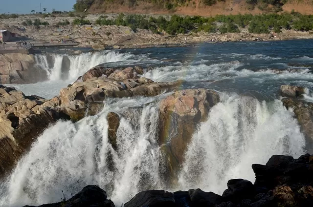 Photo of Dhuandhaar Water Fall, Bheda Ghat, Madhya Pradesh 482003, India by Aminah