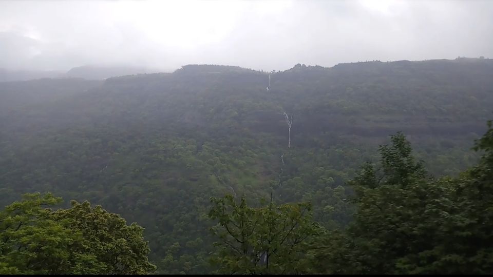 Photo of Lonavla Tourist Places | Hill Station| Weekend getaway near Mumbai and Pune 1/5 by Alisha Kamble