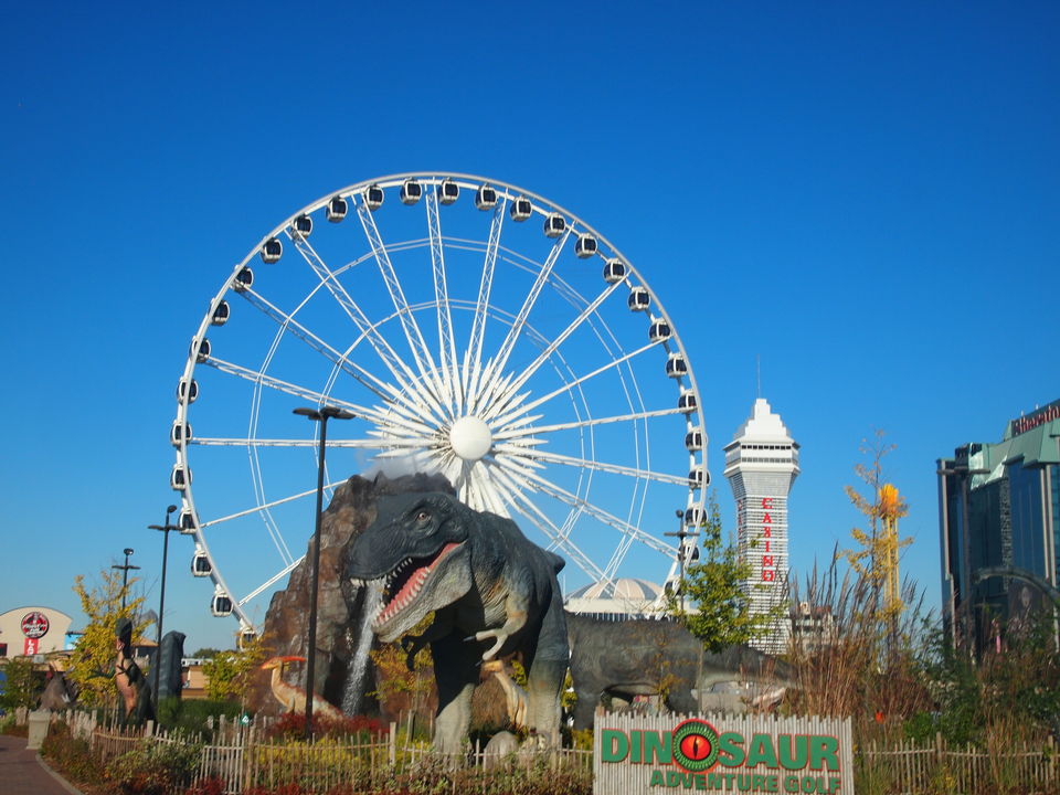 Photo of Clifton Hill Niagara Falls, Niagara Falls, Canada by Rachel Patterson