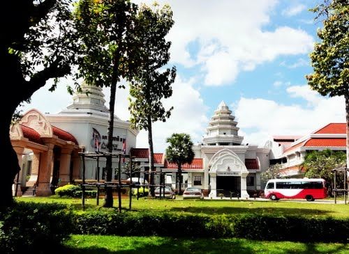 Photo of Angkor National Museum, Krong Siem Reap, Siem Reap, Cambodia by Shereen & Dylan