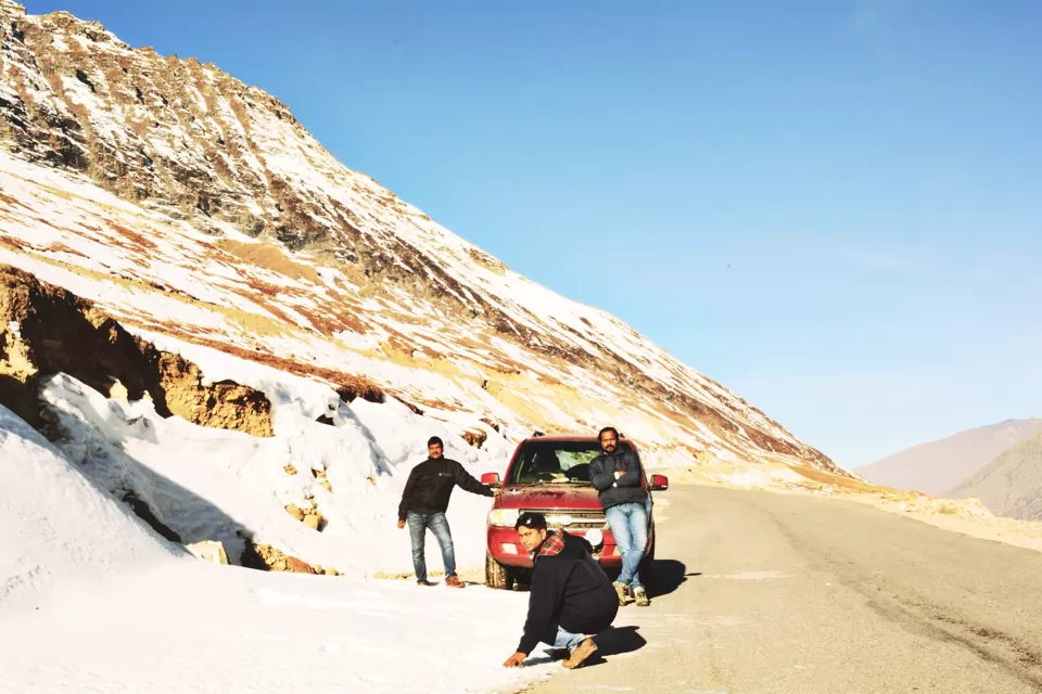 Photo of Keylong-Leh Road, Choglamsar, Jammu and Kashmir, India by Jeeson Joseph Variath