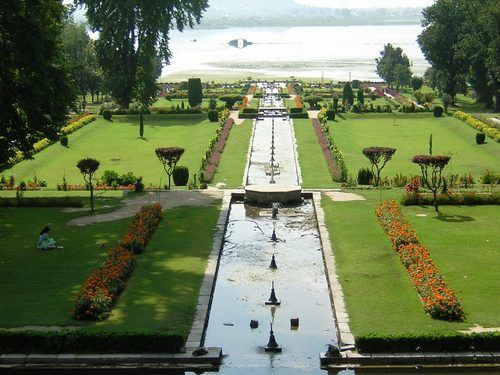 Photo of Hazratbal Rd by Siddharth Kajaria