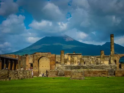 Photo of Assisi, Perugia, Italy by Lina Stock