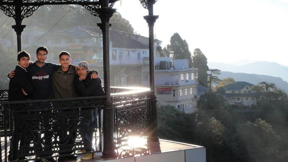 Photo of Mussoorie's Magic 4/5 by Himanshu Shekhar Azad
