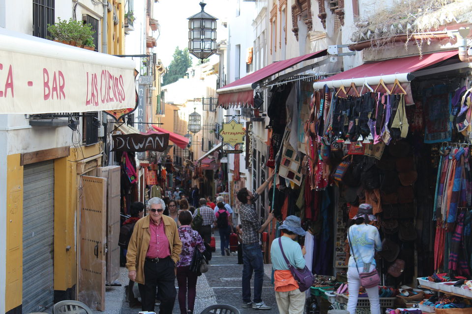Photo of Spain-Portugal Fiesta: Experiencing the Southern way of Life! 1/17 by Lopamudra Mohapatra