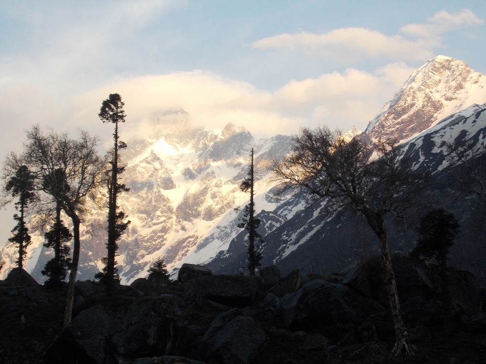 Photo of Trekking the Himalayas - Har Ki Dun 28/36 by Lopamudra Mohapatra