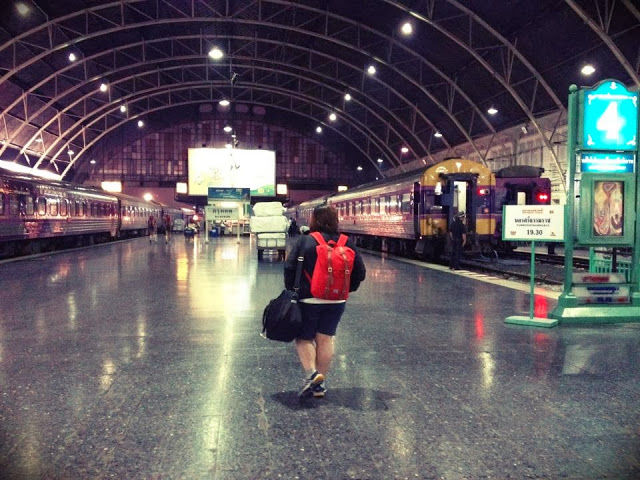 Photo of Bangkok, Thailand: The hangover 1/14 by Justine