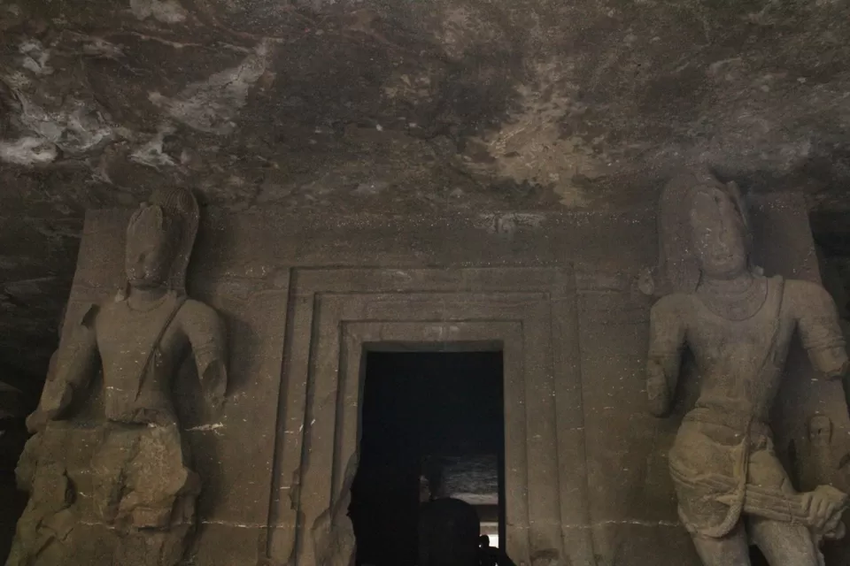 Photo of Elephanta Caves, Gharapuri, Maharashtra, India by Abhishek Khamari