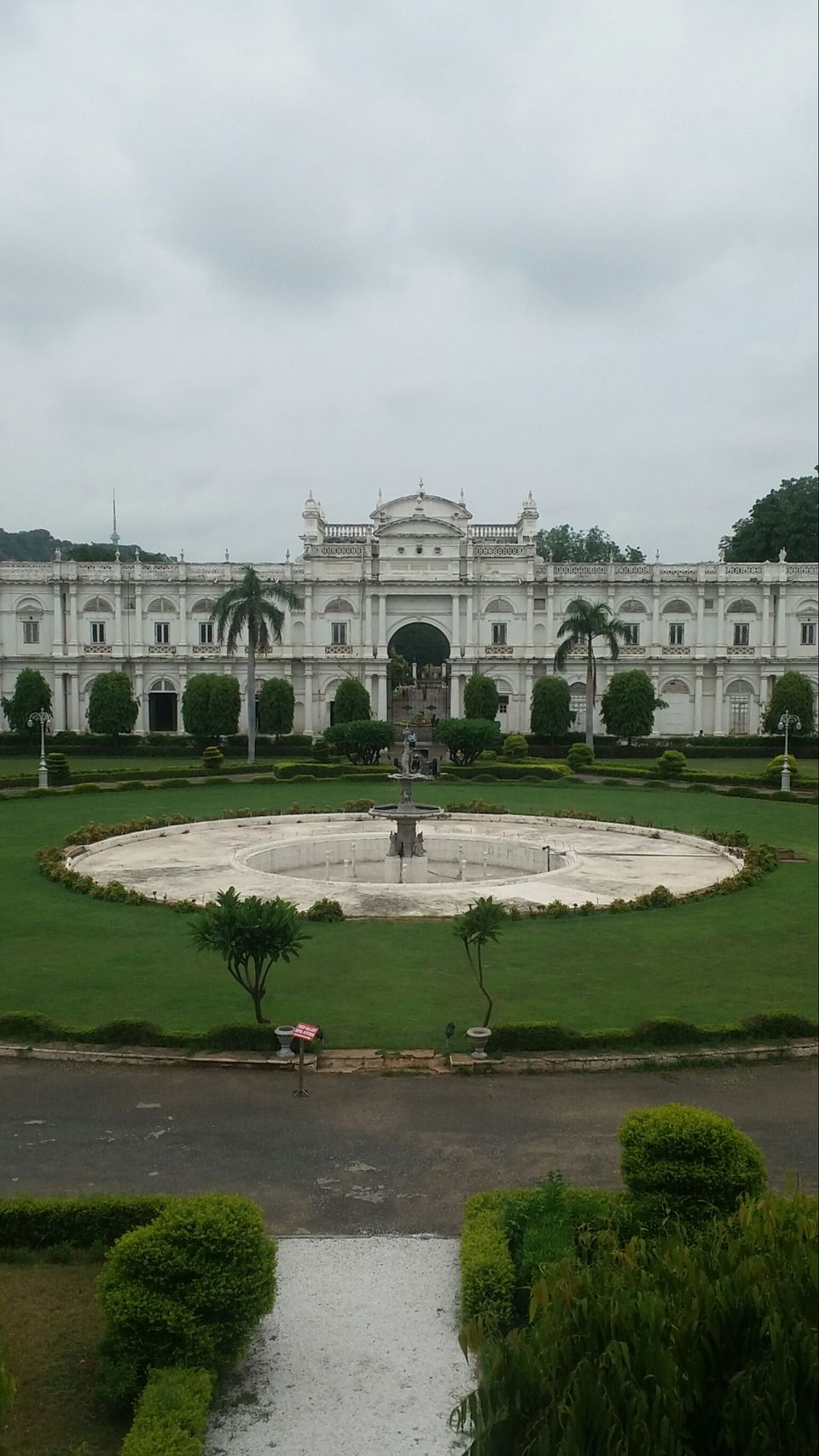 Photo of Jai Vilas Palace, Lashkar, Gwalior, Madhya Pradesh, India by Abhishek Khamari