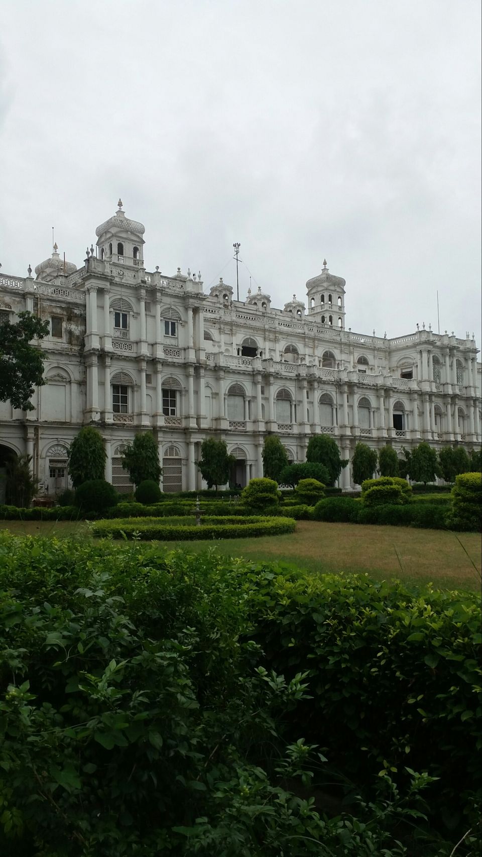 Photo of Jai Vilas Palace, Lashkar, Gwalior, Madhya Pradesh, India by Abhishek Khamari