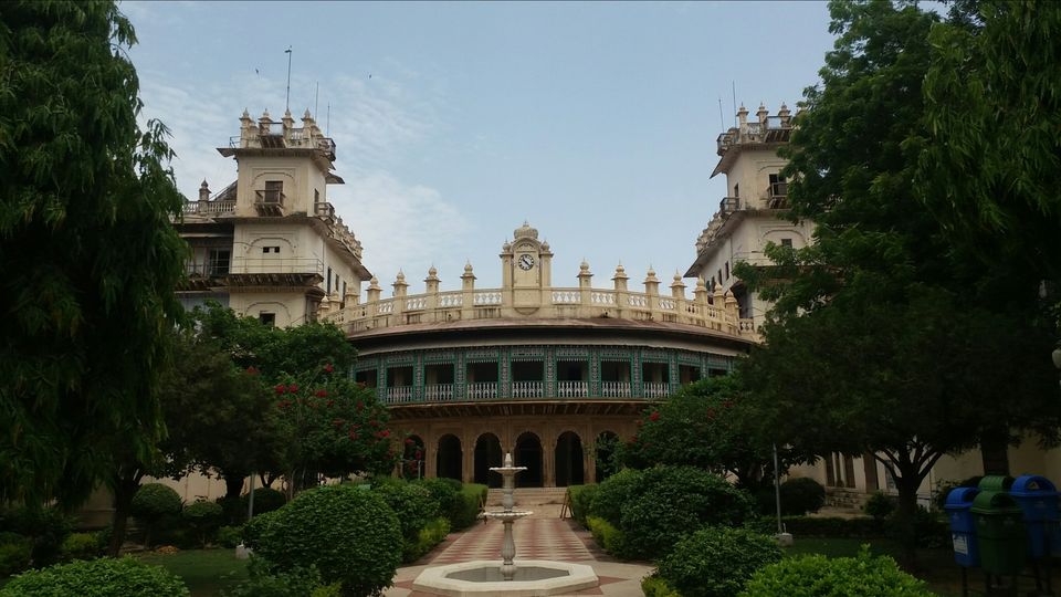 Photo of Moti Mahal, Moti Mahal Road, Lashkar, Gwalior, Madhya Pradesh, India by Abhishek Khamari