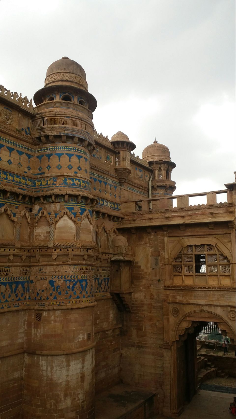 Photo of Gwalior Fort, Gwalior, Madhya Pradesh, India by Abhishek Khamari