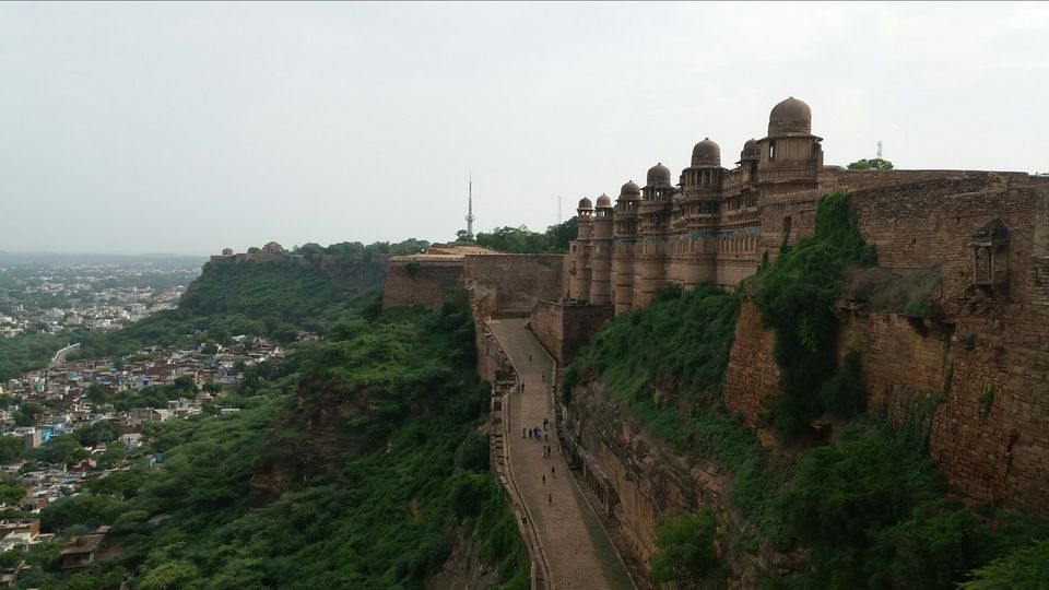 Photo of Gwalior Fort, Gwalior, Madhya Pradesh, India by Abhishek Khamari