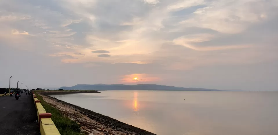 Photo of Hirakud Dam by Abhishek Khamari