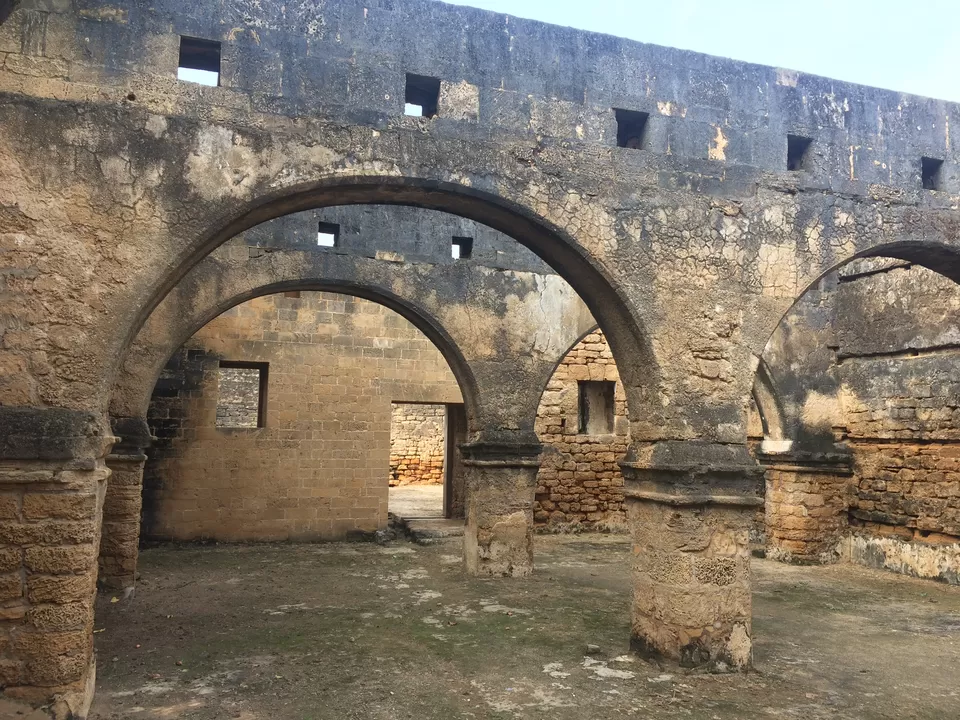Photo of Diu Fort, Diu, Daman and Diu, India by Frodo of Shire