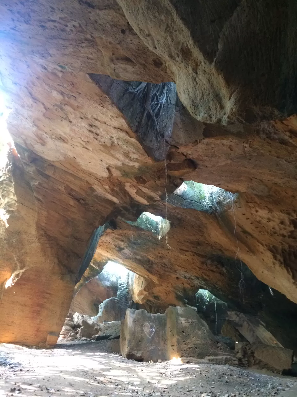 Photo of Naida Caves, Diu, Daman and Diu, India by Frodo of Shire