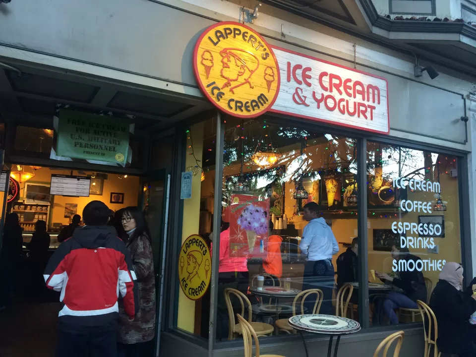 Photo of Lappert's Ice Cream, Bridgeway, Sausalito, CA, United States by Frodo of Shire