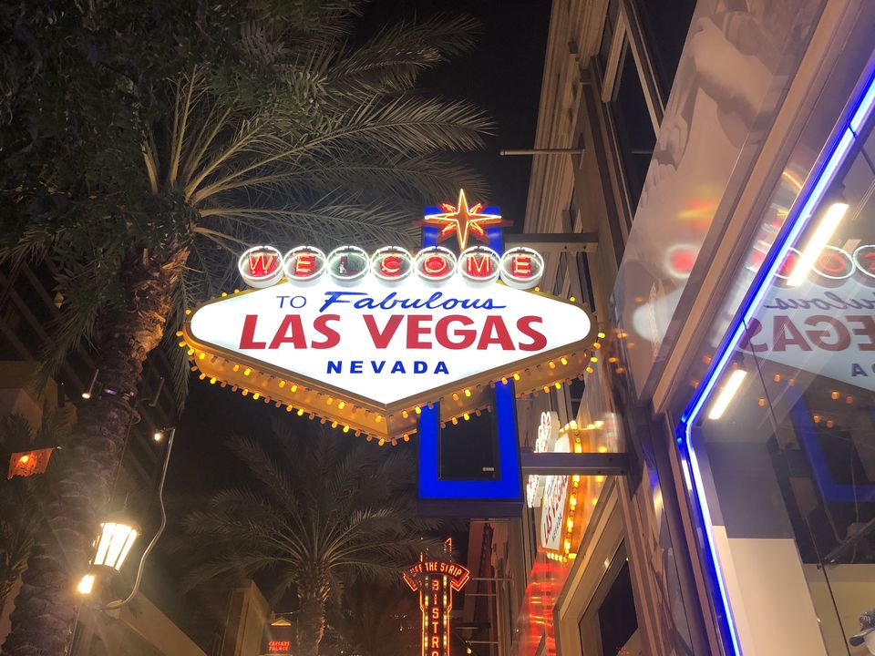 Photo of Tale of 3- Los Angeles, Las Vegas & Grand Canyon (west side) 10/22 by Frodo of Shire