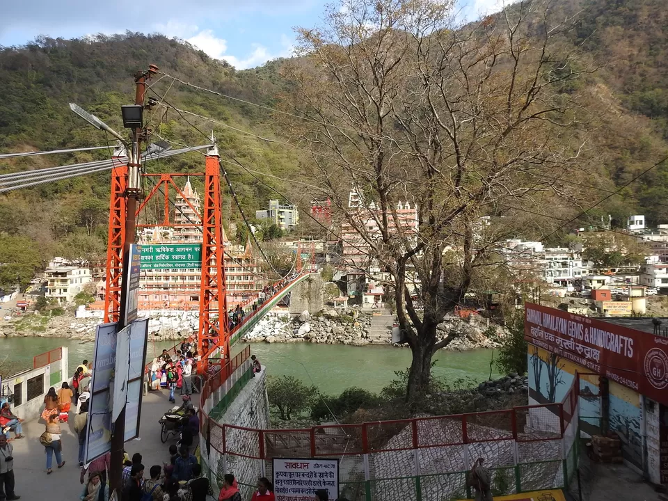 Photo of Lakshman Jhula, Laxman Jhula, Rishikesh, Uttarakhand, India by Kushal Desai