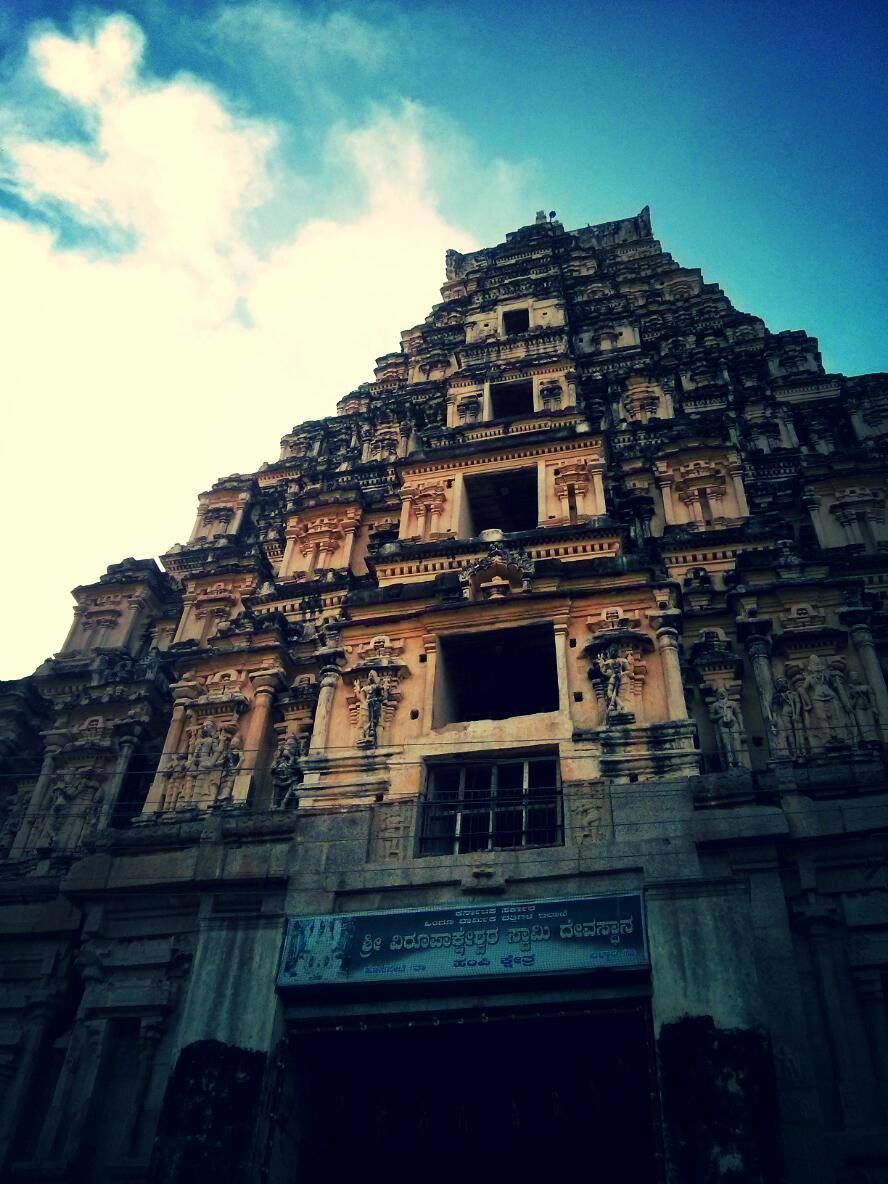 Photo of Ruins of a bygone era: 4 things to do in Hampi 11/17 by Debarati Dasgupta