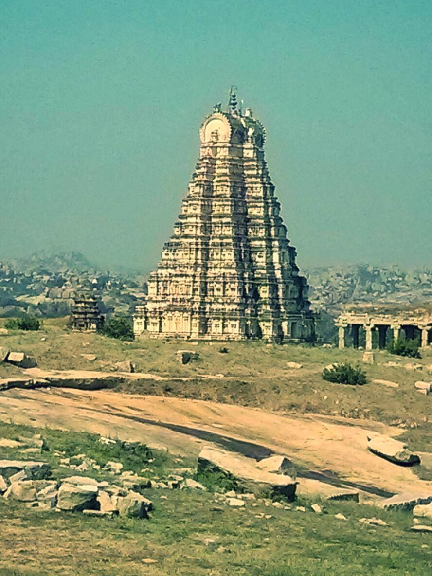 Photo of Ruins of a bygone era: 4 things to do in Hampi 5/17 by Debarati Dasgupta