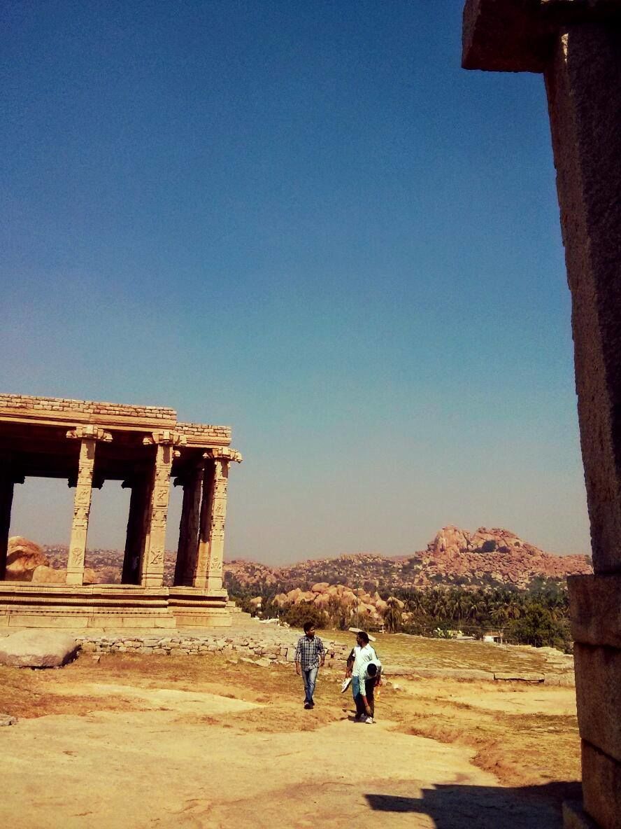 Photo of Ruins of a bygone era: 4 things to do in Hampi 4/17 by Debarati Dasgupta