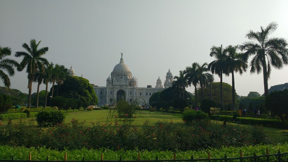 Photo of Kolkata - Where the cultured and the rustic collide 1/8 by Debarati Dasgupta