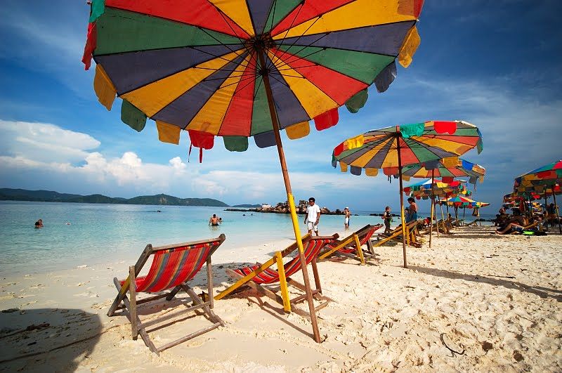 Photo of Day Trip to Khai Island 2/4 by Jabudays
