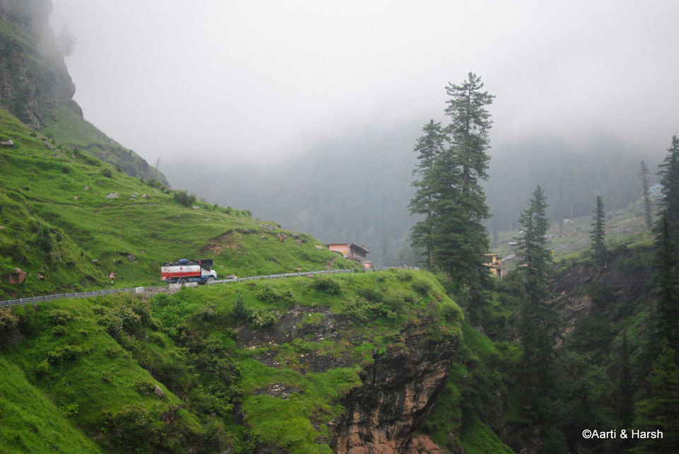 Photo of Six wanderers ride to Ladakh 4/121 by Harsh Vardhan