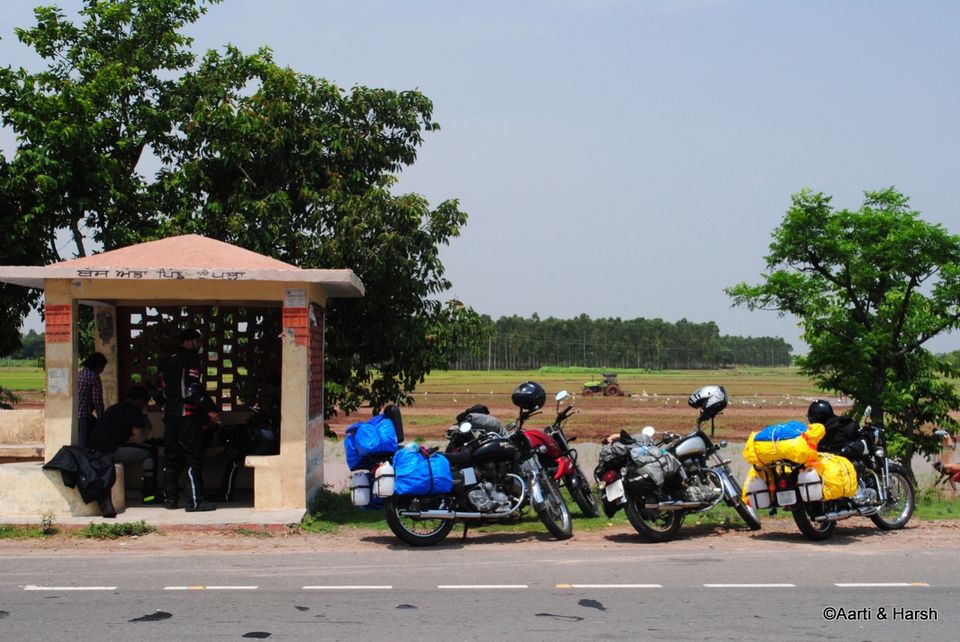 Photo of Six wanderers ride to Ladakh 19/121 by Harsh Vardhan