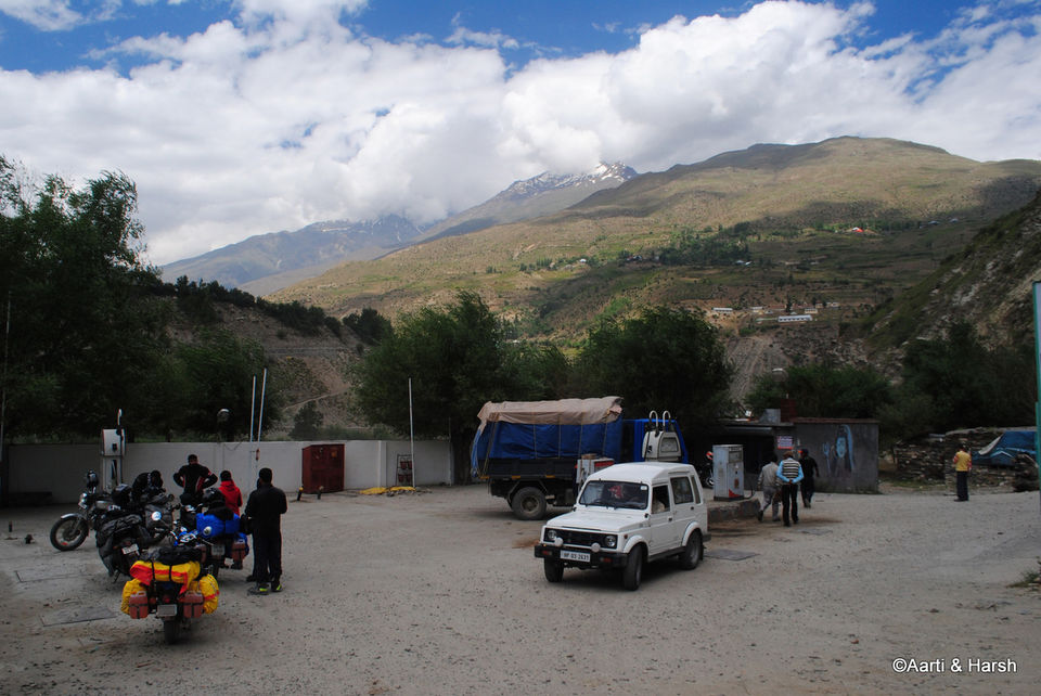 Photo of Six wanderers ride to Ladakh 83/121 by Harsh Vardhan