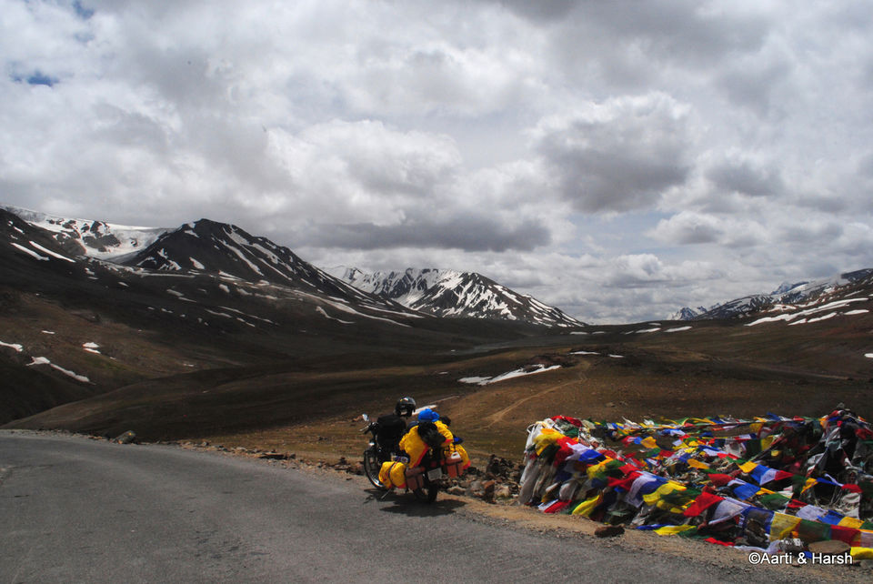 Photo of Six wanderers ride to Ladakh 93/121 by Harsh Vardhan