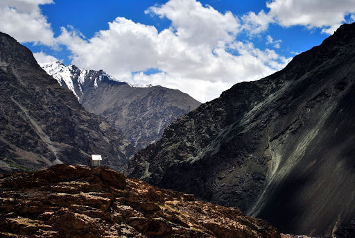 Photo of 4500 km, Two Idiots & a Wild Safari in Ladakh 12/17 by Harsh Vardhan