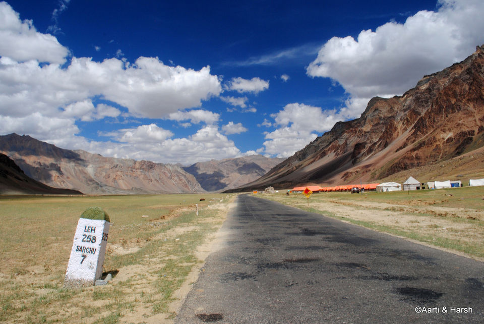 Photo of Six wanderers ride to Ladakh 106/121 by Harsh Vardhan
