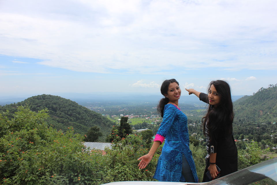 Photo of IT'S TEA TIME HIGH: A Road Trip To Palampur 1/2 by Abhinaw Chauhan
