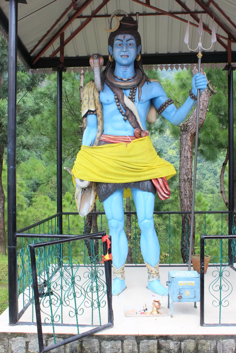 Photo of Jakhni Mata Mandir Road, Dugh, Palampur, Himachal Pradesh, India by Abhinaw Chauhan