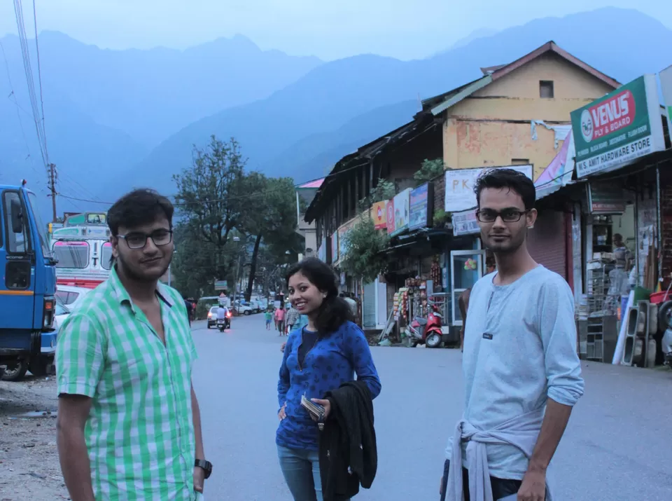 Photo of Lama Market, Palampur-Dharamshala Road, Berachah, Palampur, Himachal Pradesh, India by Abhinaw Chauhan