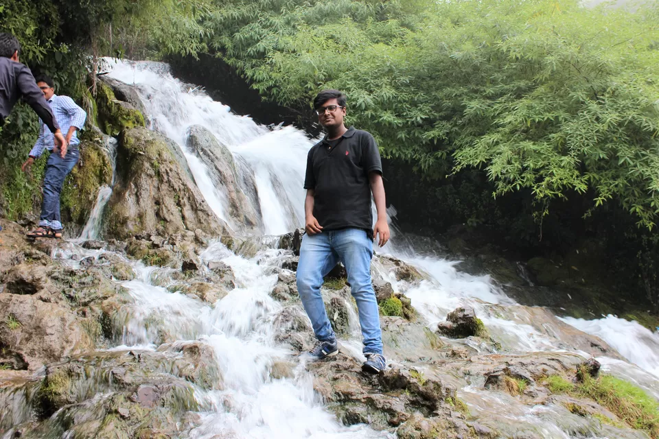 Photo of Sariyatal Water Falls, Smanora Range, Uttarakhand, India by Abhinaw Chauhan