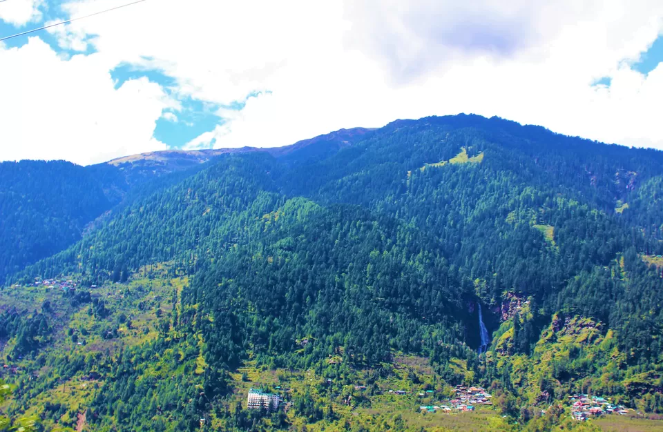 Photo of Jagatsukh, Himachal Pradesh, India by Abhinaw Chauhan