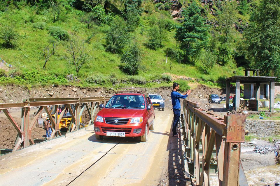 Photo of Jagatsukh, Himachal Pradesh, India by Abhinaw Chauhan