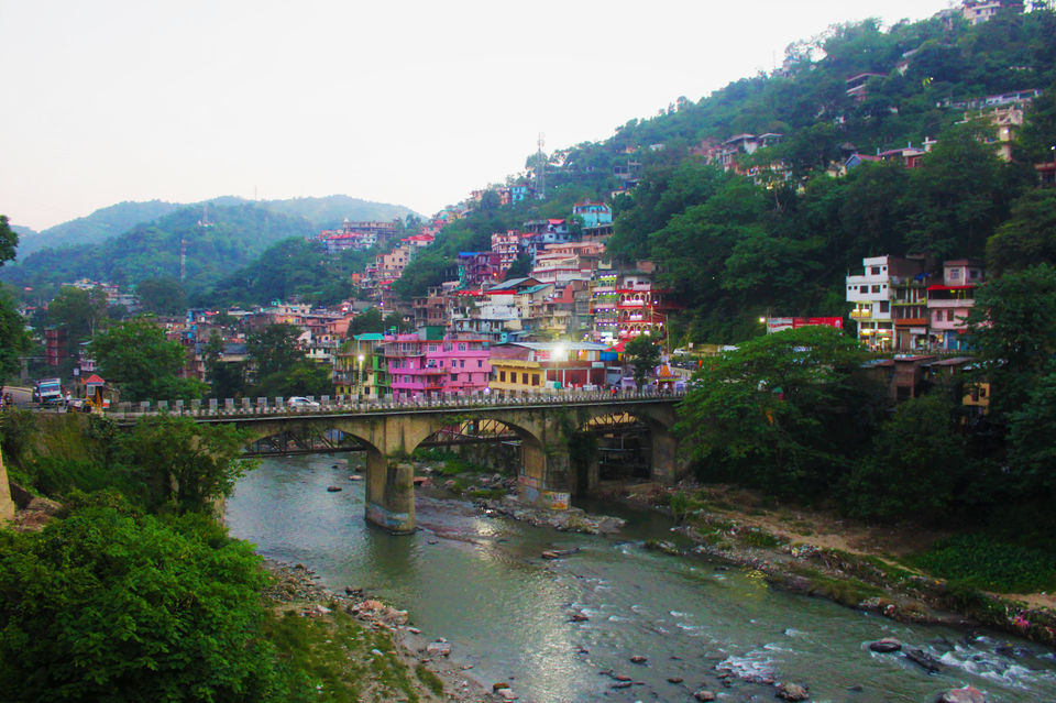 Photo of Mandi, Himachal Pradesh, India by Abhinaw Chauhan