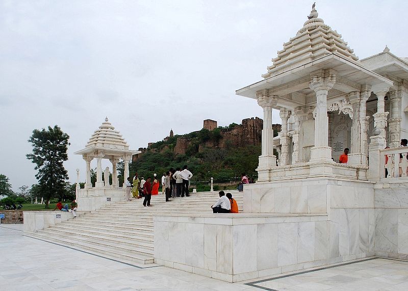 Photo of Birla Mandir, Shanti Path, Tilak Nagar, Jaipur, Rajasthan, India by Jerry Zacharias Johny