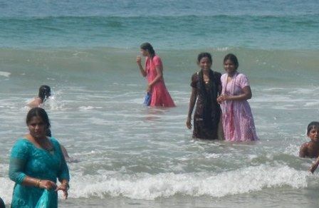 Photo of Why Should every Indian women travel abroad alone, atleast once in their lifetime ? 3/5 by Ritabrata Ghosh